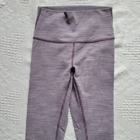 Lululemon Wunder Under  High-Rise Tight 25" - Picture 4 of 12